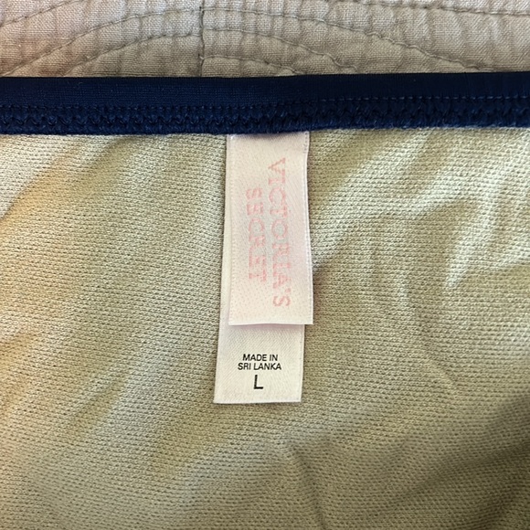 Victoria’s Secret Navy Bikini - Picture 3 of 9